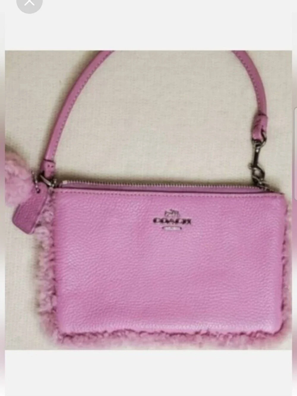 Coach🩷Adorable Pink Shearling Trim Pebbled Leather Mini Handbag Wristlet Pompom